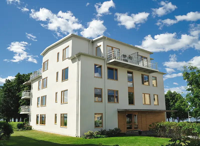 nymålad villa Sigtuna